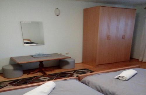 Donji Babin Potok Apartment | House Nada