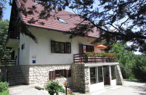 Mukinje House | House Nenad