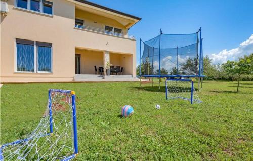Cervar House | House Nicol