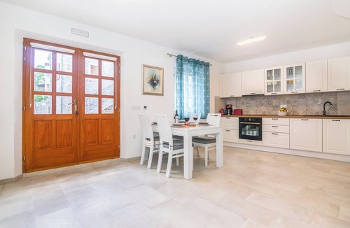Vrboska House | House Tia
