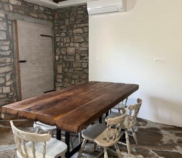 Krkavce Apartment | Hramišče, Botega