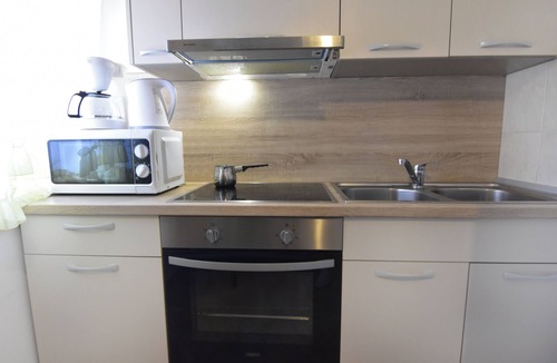 Monterol Apartment | Ideal vacation flat for a comfortable stay