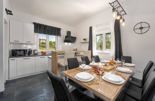 Kastelir House | Impressive villa with sauna, private pool, whirlpool, panoramic sea view