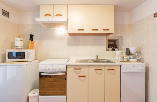 Sveti Petar u Sumi Apartment | In the small village of Sveti Petar u.