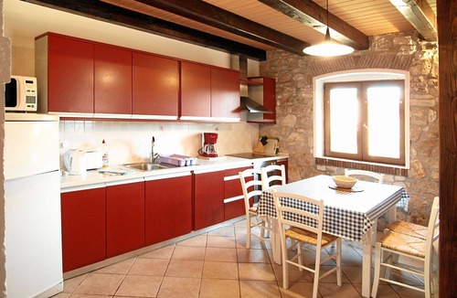Kastelir-Labinci House | Istria: Stone house in village. 5 min drive to sea, Novigrad - 8km, Porec - 12km