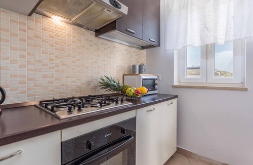 Becici House | Istria Villa Stella for 8: Pool & Sauna, Sveti Bartul, Croatia