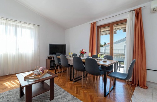 Kastel Stafilic Apartment | IVAN 1 with 5 bedrooms and 4 bathrooms, for up to 11 persons in Kaštela