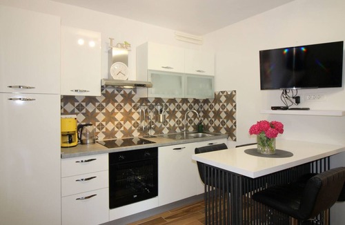 Mali Maj Apartment | Jakomina 2 by Interhome