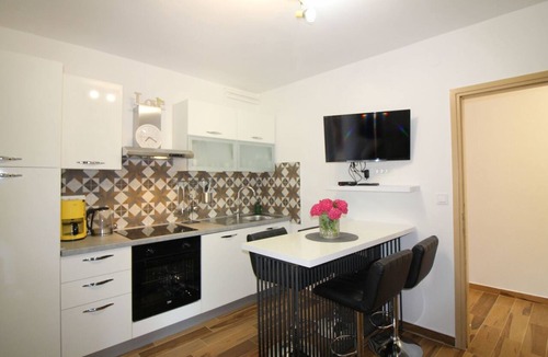 Mali Maj Apartment | Jakomina 2 by Interhome