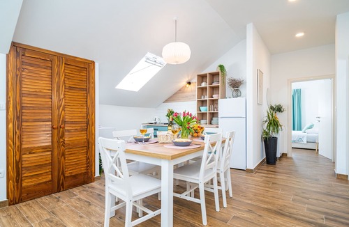 Montovjerna House | Jele Rooms