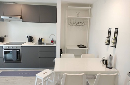 Ajdovscina Apartment | Ka6 Infinity Apartment-Vipava Valley - Cozy 1-bedroom in charming Ajdovščina, AC