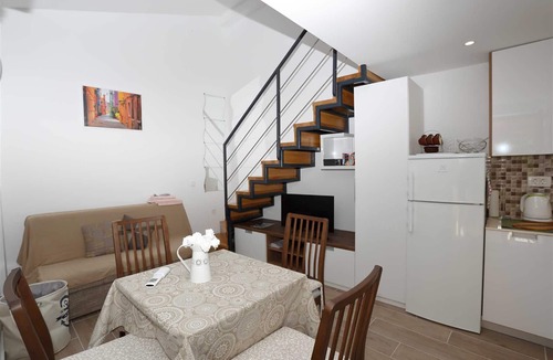Baska Apartment | Kate - Charming studio apartment in the old town of Baška (pedestrian zone)