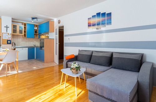 Cres Apartment | Kristian by Interhome