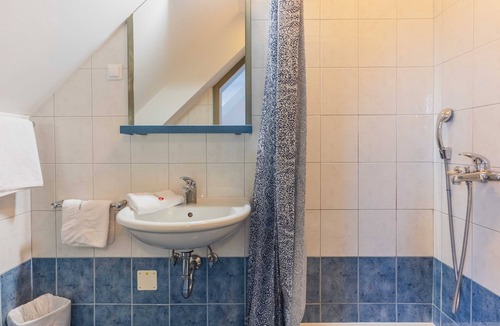 Ambroz pod Krvavcem House | Krvavec Double room with balcony 1