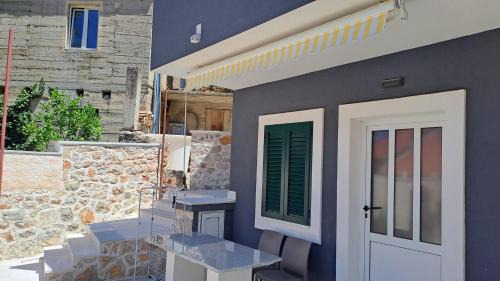 Vrisnik House | Kuća za odmor Dobrila