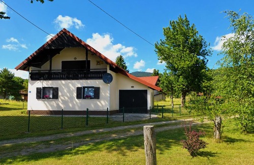 Vrhovine House | Kuća za odmor Lipa Dora near Plitvice