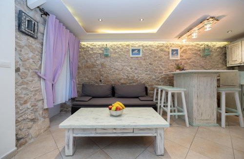 Drvenik House | Kuća za odmor LAVANDA