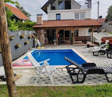 Sveti Ivan Zelina Apartment | Kuća za odmor Pinka House