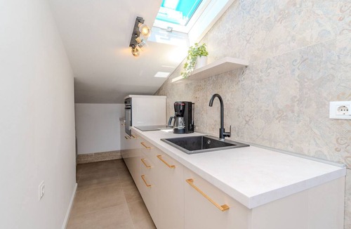 Bregi Apartment | Kvarner Sky View Resort-Astra by Villas Guide