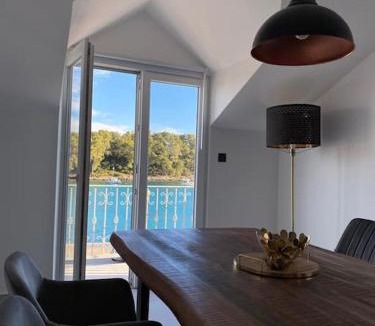 Prizba Apartment | La Familia