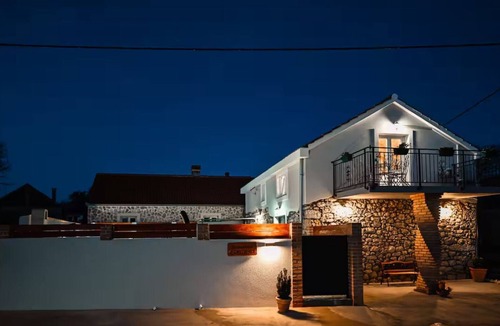 Gornji Zemunik House | La Felicita - Two Bedroom Holiday Home