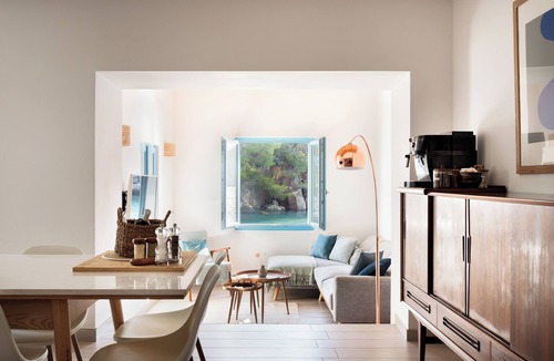 Gdinj Villa | La Villa Bleue | Secluded Beach House on Hvar Island