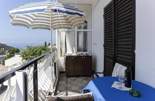 Babin Kuk Apartment | Lapad View Apartments - Double Room with Balcony and Sea View