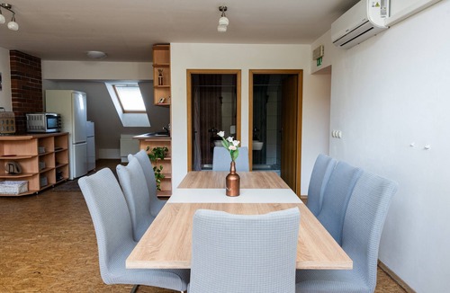 Store Apartment | Large family apartment for 12 people with private estate & animals