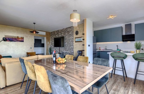 Sumber House | Lavender by Interhome