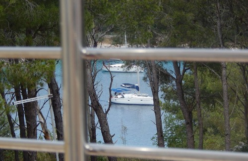 Cove Osibova (Milna) Apartment | "Lile" mit Blick auf das Wasser by Interhome