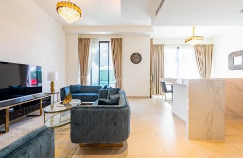 Al Riffa Villa | Livin' Holidays - 3BR - Family Friendly Townhouse w Private Pool