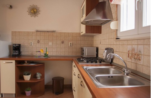 Kali Apartment | Longin Lamljana- Two bedroom apartment with seaview balcony