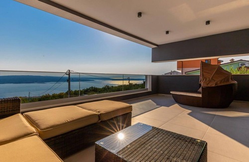 Crikvenica Villa | Lorena Stylish Sea View Villa - Four Bedroom Villa with Private Pool