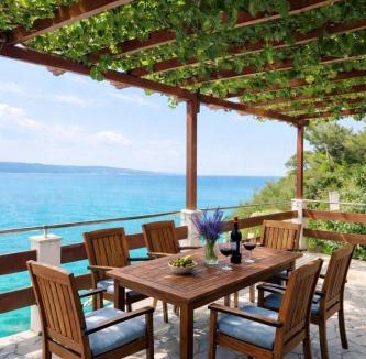 Marusici Apartment | Love intimate nest on the beach for 2, free parking at the house