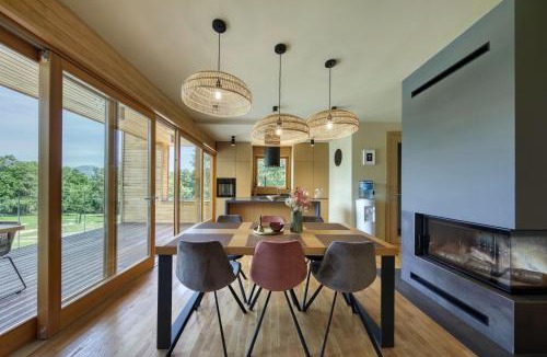 Lovinac Villa | Lovelos