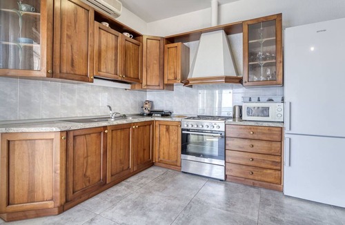 Medveja Apartment | Lovely apartment for 6 guests with A/C, WIFI, TV and patio