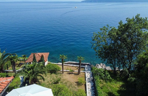 Medveja Apartment | Lovely apartment for 6 guests with A/C, WIFI, TV and patio