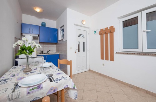 Banjole Apartment | Lovely apartment in Banjole with WiFi