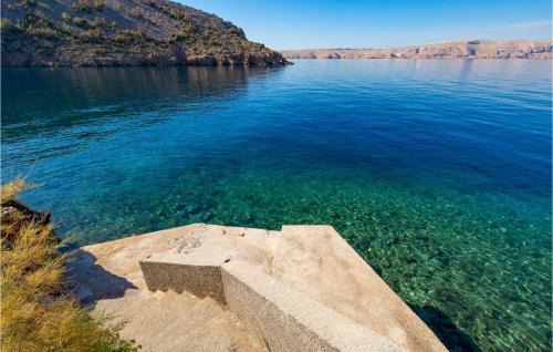 Stinica Apartment | Lovely Apartment In Jablanac With Wifi