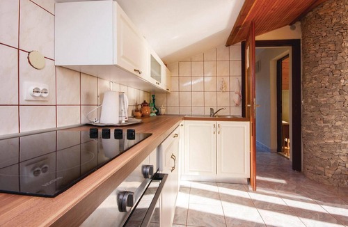 Jadrija Apartment | Lovely apartment in Jadrija with WiFi