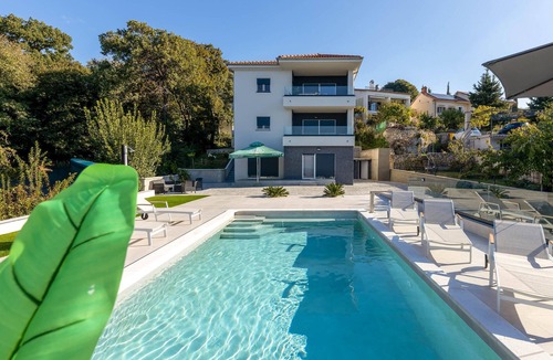 Kostrena Apartment | Lovely apartment in Kostrena with swimming pool