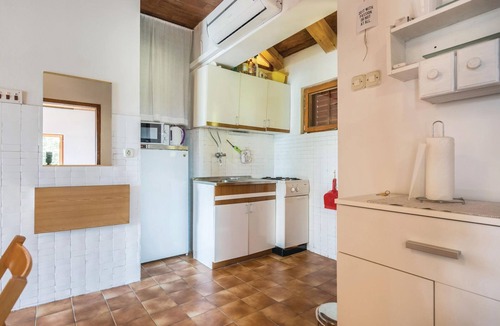 Krusevo Apartment | Lovely apartment in Krusevo with WiFi
