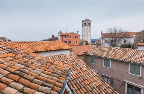 Oprtalj Apartment | Lovely apartment in Oprtalj with WiFi