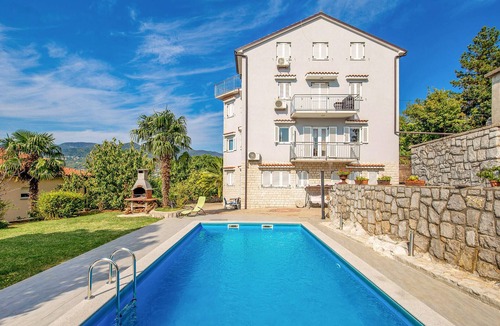 Sarsoni Apartment | Lovely apartment in Rijeka with WiFi