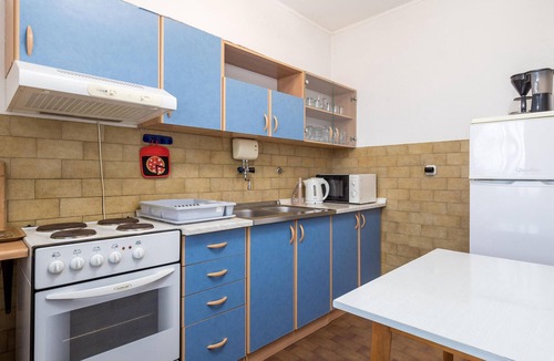 Senj Apartment | Lovely apartment in Senj with WiFi