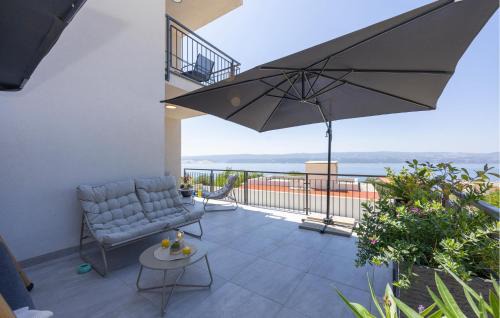 Stanici Apartment | Lovely Apartment In Stanici With Swimming Pool
