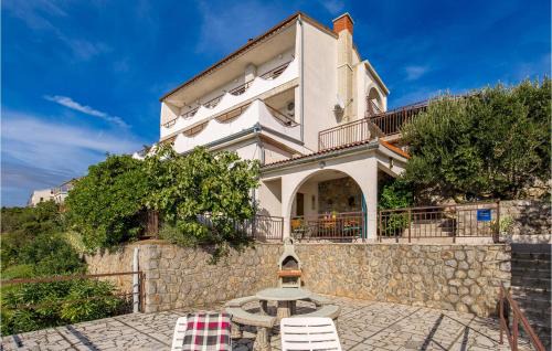 Sveti Juraj Apartment | Lovely Apartment In Sveti Juraj