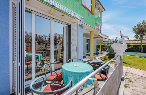 Đuba Apartment | Lovely apartment in Umag with WiFi
