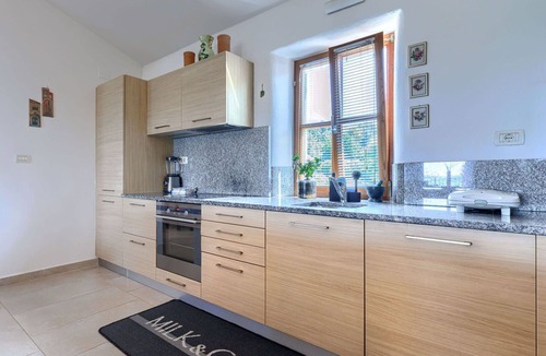Bibali House | Lovely apartment in villa for 4 people with A/C, pool, WIFI, TV and terrace