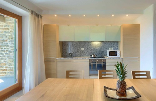 Baredine House | Lovely apartment in villa for 6 guests with WIFI, pool, A/C, TV, terrace and panoramic view